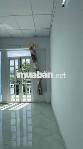 BÁN NHÀ GIÁ RẺ HÓC MÔN 40m2 – 1 TRỆT 1 LẦU 1 LỬNG CHỈ 295 TRIỆU