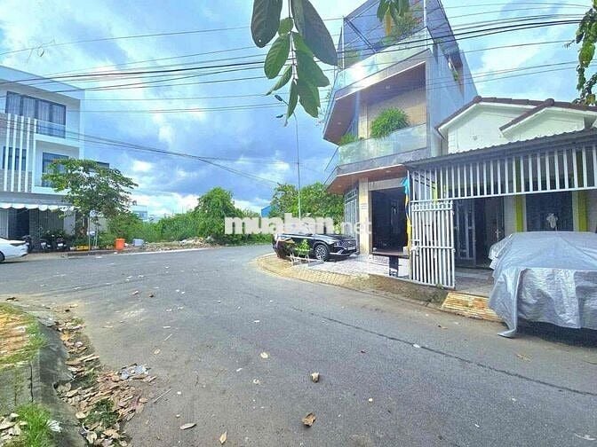Nhà trệt 2 phòng ngủ đường C1 KDC Phú An