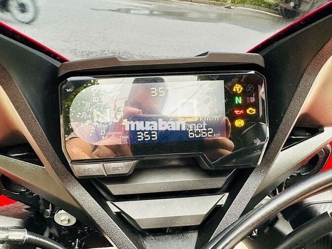 Mạnh Hà Motor bán Honda cbr650r dk 24 odo 6k HN