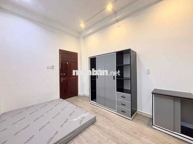 CHO THUÊ STUDIO CỬA SỔ TRỜI NẰM SÁT BÊN QUẬN 1
