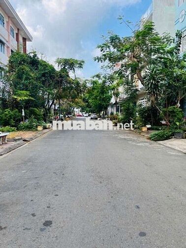 BÁN NHÀ 2 LẦU 
- SỔ HỒNG, HOÀN CÔNG
- ĐƯỜNG B19, KDC HƯNG PHÚ