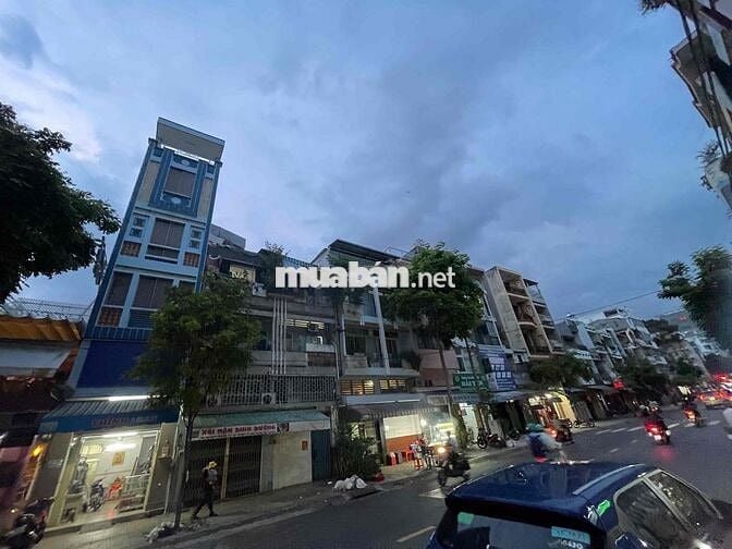 THUÊ MẶT BẰNG HUỲNH MẪN ĐẠT  Q5 15 TRIEU