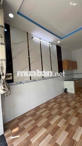 BÁN NHÀ GIÁ RẺ HÓC MÔN 40m2 – 1 TRỆT 1 LẦU 1 LỬNG CHỈ 295 TRIỆU
