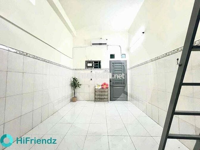 DUPLEX SẴN MÁY LẠNH SIÊU HẠT DẺ NẰM NGAY NGHÃ TƯ 4 Xã