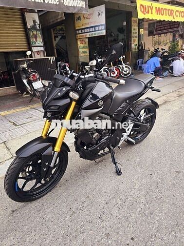 YAMAHA MT15 FULL ĐEN ,ĐỒ CHƠI RẤT NHIỀU.QUÝMOTOR