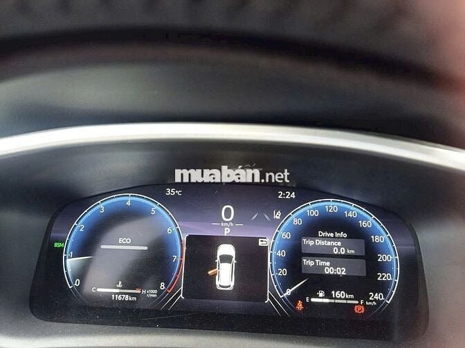 Siêu Lướt Toyota Corolla Cross 2025 1.8V -11.000Km