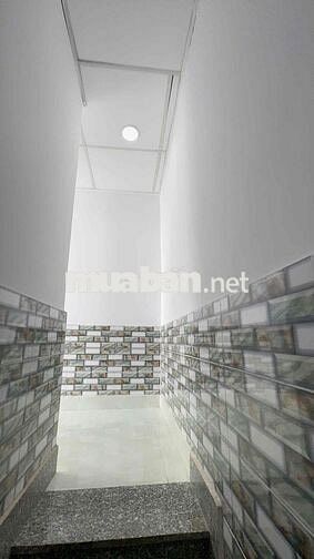 BÁN NHÀ GIÁ RẺ HÓC MÔN 40m2 – 1 TRỆT 1 LẦU 1 LỬNG CHỈ 295 TRIỆU