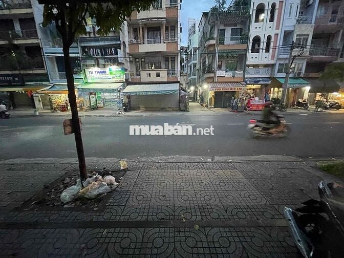 THUÊ MẶT BẰNG HUỲNH MẪN ĐẠT  Q5 15 TRIEU