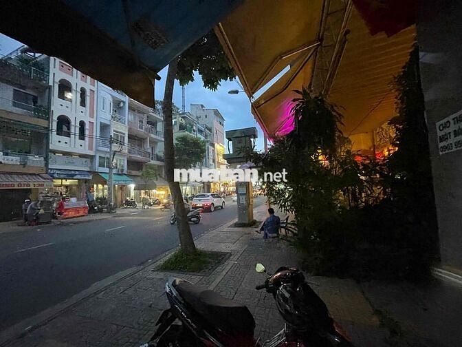 THUÊ MẶT BẰNG HUỲNH MẪN ĐẠT  Q5 15 TRIEU