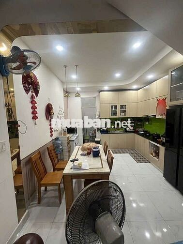 HẺM XE HƠI GÒ DẦU - NHÀ ĐẸP 58M2 ĐÚC 3 TẦNG 4X15 NHỈNH 6 TỶ TL
