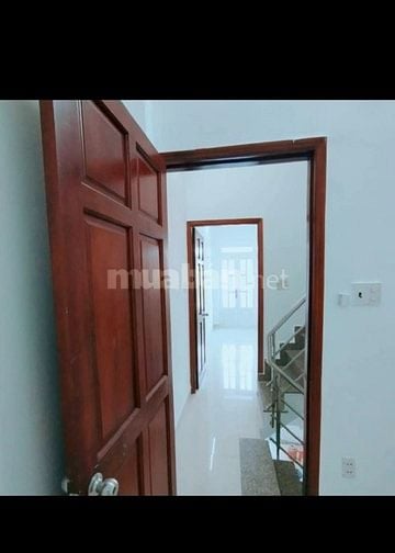 CC ngộp bank bán gấp nhà 1T1L Tỉnh Lộ 10 Bình Tân 52m2 _1 Tỷ 120tr SHR