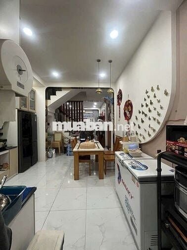 HẺM XE HƠI GÒ DẦU - NHÀ ĐẸP 58M2 ĐÚC 3 TẦNG 4X15 NHỈNH 6 TỶ TL