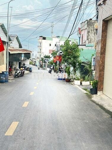 Đất rẻ Tân Bình Dĩ An , đường nhựa 7m thông , vị trí kinh doanh tốt
