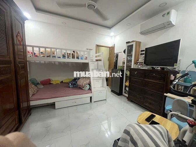 HẺM XE HƠI GÒ DẦU - NHÀ ĐẸP 58M2 ĐÚC 3 TẦNG 4X15 NHỈNH 6 TỶ TL