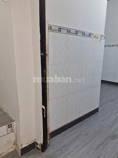 còn 1 phòng duy nhất tai 182 huỳnh tấn phát giao nhà ngay