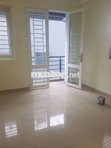 Nhà mới tinh, 1 trệt 2 lầu hẻm xe hơi Phan Văn Hớn có 5pn,3wc