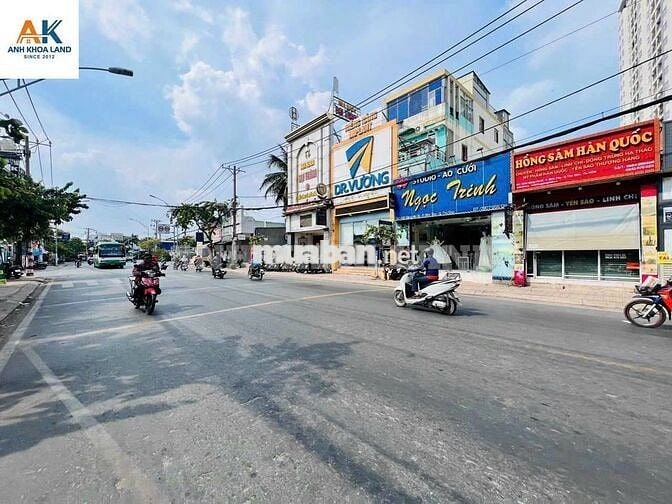 Siêu phẩm nhà phố Trường Thọ – 3PN, 3WC nằm ngay Đặng Văn Bi siêu đẹp!