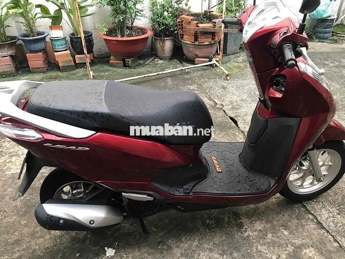 LEAD 125 fi..xe zin chạy 15000km ..chinh chủ bstp