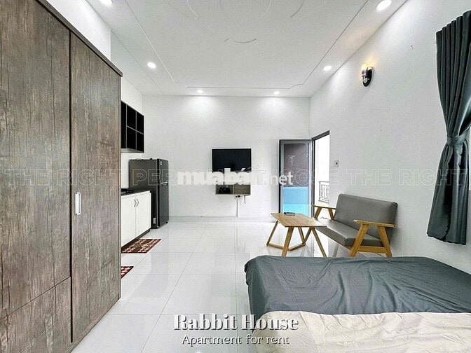 CHO THUÊ CĂN HỘ BANLCONY FULL NỘI THẤT, GẦN NHÀ THỜ TÂN ĐỊNH