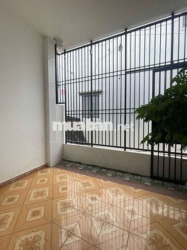 BÁN NHÀ SAU LƯNG MT TRƯỜNG CHINH. GẦN NGUYỄN NHƯ ĐỖ. 124M2  3TY550TL