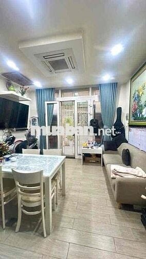 4..98 T 3 TẦNG KHU ÚT TỊCH-HOÀNG VĂN THỤ- GẦN SÂN BAY -HXH- DTSD 80m