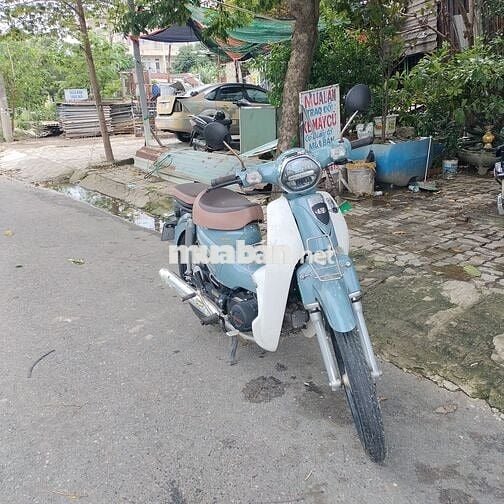 Bán xe Cub 50cc đk 2023 còn mới ít đi biển 43