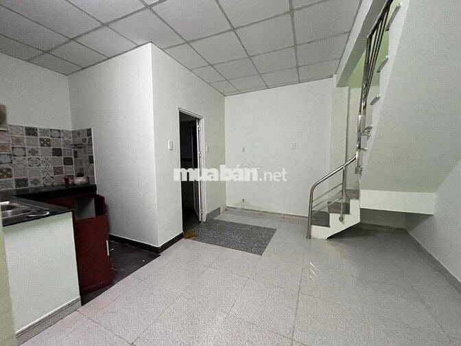 Trệt lửng 4*20; 2pn mới Rẻ chốt lẹ