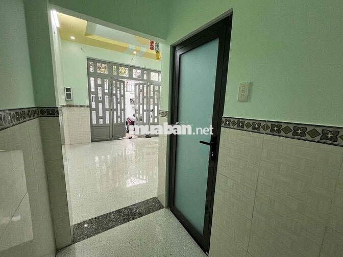 Trệt lửng 4*20; 2pn mới Rẻ chốt lẹ