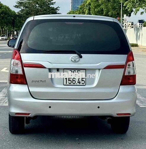 Toyota Innova 2016 2.0G - 180000 km