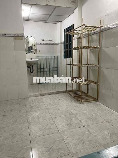 Nhà gần trung tâm p1q8 khu làng ốc q8