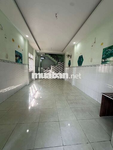 Sang cọc nhà 70m2 sân oto gần ngã tư chiêu liêu