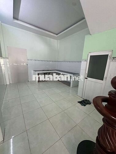 Sang cọc nhà 70m2 sân oto gần ngã tư chiêu liêu
