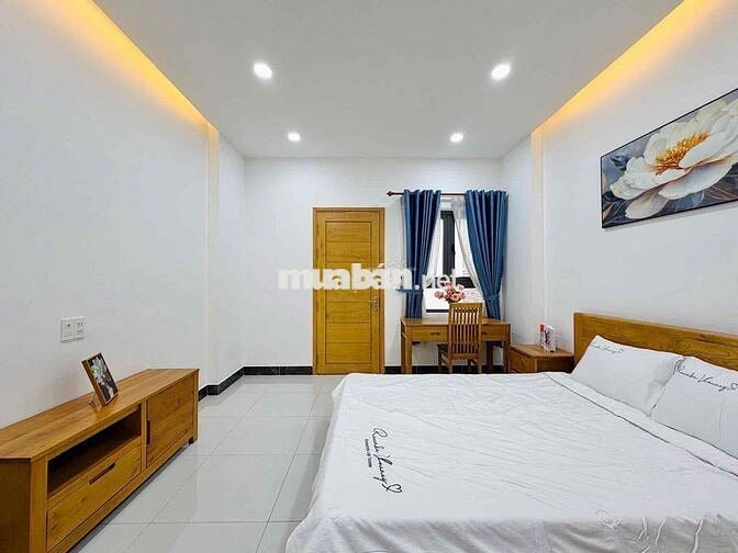 nhà chính chủ hoàn công đầy đủ,giấy tờ pháp lý rõ ràng