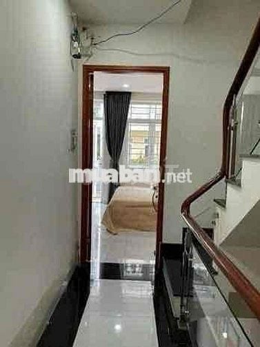 Nhà Nguyên Căn Ngay Aeon Tân Phú. 4x15m, Đúc 3lầu, sân thượng, 4pn,5wc