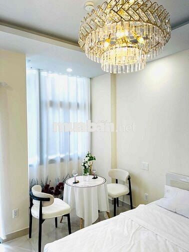 PRIVATE ROOM FOR RENT - STREET FACING HOUSE IN D1