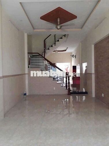Nhà 1 lầu 6 phòng ngủ.hẻm chợ Bình Thành
