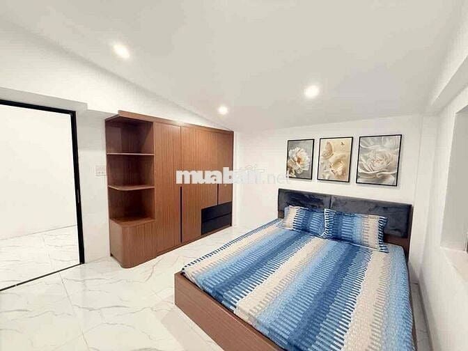 Tập thể Phương Mai, 2 mặt thoáng, bãi gửi ô tô, 3PN 2WC 1 PK, full NT