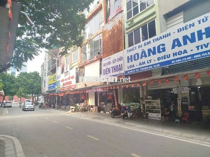 Bán nhà mặt phố trung tâm Đông Anh vỉa hè 3m, KD sầm uất ngày đêm