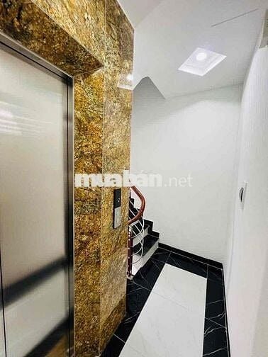 Bán Gấp Nhà Cầu Giấy 6Tầng Thang Máy-40m2 Xây Mới Nhỉnh 9 Tỷ