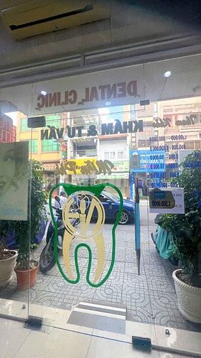 BÁN NHÀ MẶT TIỀN : 20 NGUYỄN HỮU CẦU - P. TÂN ĐỊNH - Q. 1