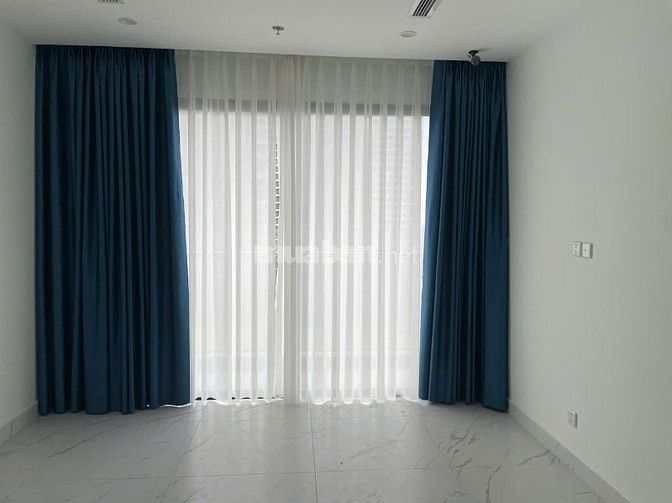 cho thuê căn góc vinhome beverly BE06 (ngay chủ)