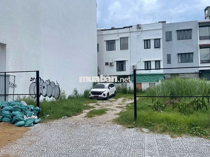 Cho thuê MB 2 lô đất 200m đường Trần Hưng Đạo