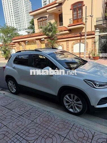 Chevrolet Trax 1.4 số tự động đời cuối 2017
