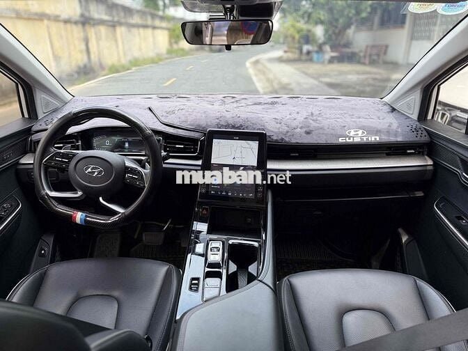 Hyundai Custin 2024 Cao Cấp 2.0T - 1 chủ từ đầu