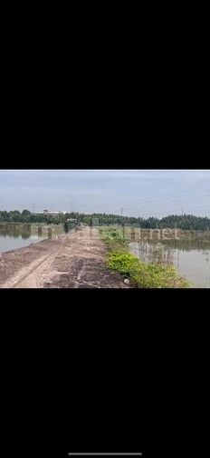  Bán 4561m2 , xe máy tới đất ,giá 650.000 đ/1m2, xã Vĩnh Thanh 
