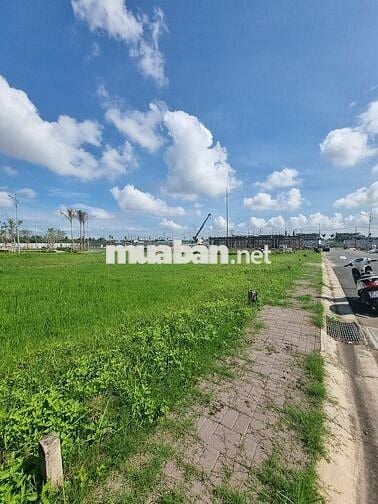 Nền góc gần công viên Nam long 2, Cái Răng