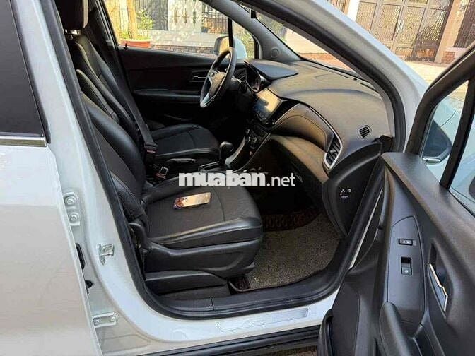 Chevrolet Trax 1.4 số tự động đời cuối 2017