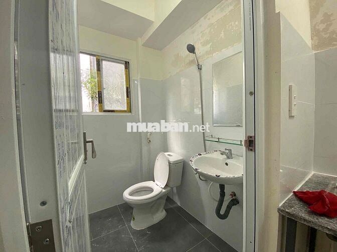 Studio Cửa Sổ To Mới 100% Ngay Lê Văn Lương Tiện Về Lotte Quận 7