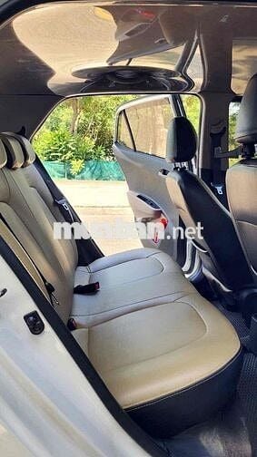 Hyundai Grand i10 2014 1.0 AT - 90000 km