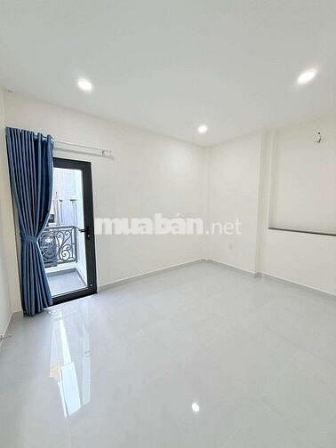 NHỈNH 4 TỶ , TÂN BÌNH ,GẦN 40m2 , 2 TẦNG, GẦN  MT CỘNG HÒA , P13